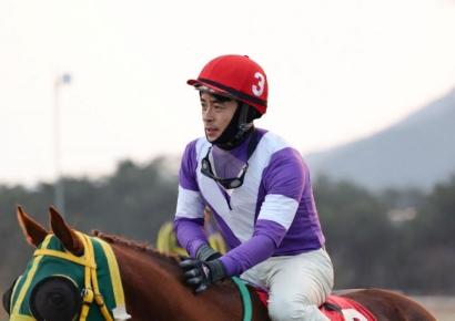 ‘부경의 바른생활 사나이’ 최시대, 마침내 900승 고지 밟았다