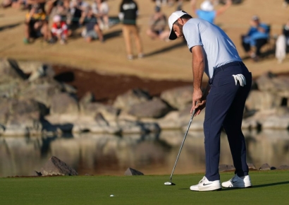 [위너스 클럽]스파이더 퍼터 장착 셰플러 "정렬이 쉬웠다"