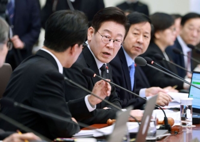 금감원 밀어준 李대통령…"특사경 인지수사, 왜 못하게 하나"