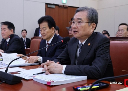 [포토] 조현 "트럼프 압박, 국회 비준 미동의 원인 아냐"