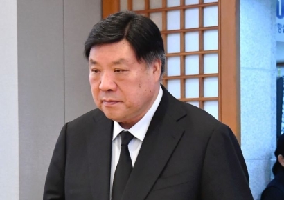 [포토] 이해찬 전 총리 빈소 찾은 서정진 회장