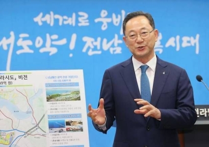 명현관 해남군수, 청렴 1등급에 솔라시도 성과…3선 도전 '청신호'