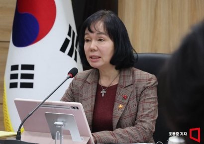 [포토] 발언하는 송경희 위원장