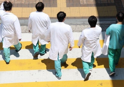 "월급 아니고 '일급' 480만원"…파격 채용공고에도 지원자 0명, 왜