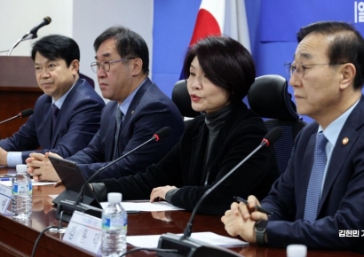 당정 "1·29 부동산 대책, 이번 정부는 다르다는 것 보여줄 것"