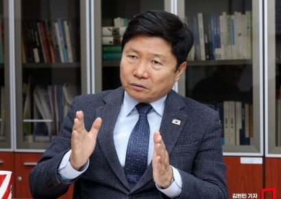 [인터뷰] 與 홍기원 의원 "美가 원하는 건 특별법…일방적 양보는 안 돼"