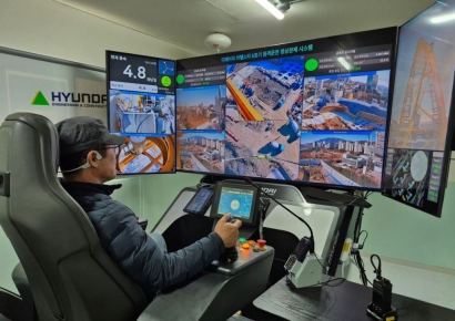 타워크레인을 지상에서 원격조종…현대건설, 국내 첫 현장 도입