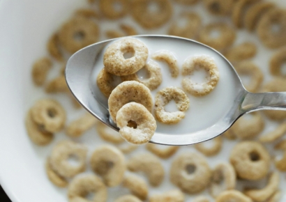 "오늘 아침에도 먹었는데…" 쥐·새 배설물 발견된 美 유통제품 대거 리콜