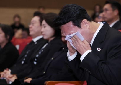 김민석 "최고의 공직자·롤 모델 이해찬, 이제 편히 쉬시라"