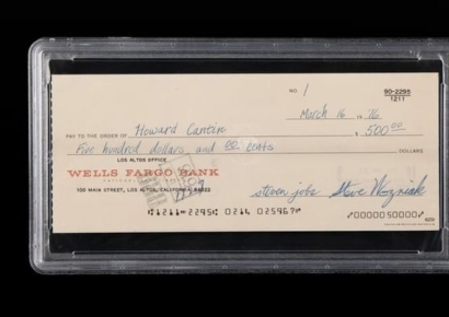 잡스 서명 '애플 첫 수표', 경매가 얼마?…"역대 최고가"