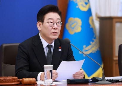 李 "다주택, 일찍 파는 게 유리"…세부담 인상으로 가닥?