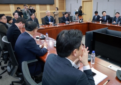 합당 갈등 시 국회운영 차질 우려나온 민주당 간담회