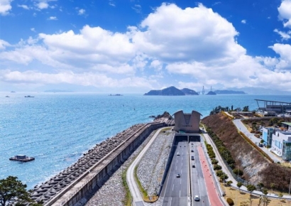 "불가능하다는 해저터널도 했다" 대우건설, 가덕도 부지공사 자신하는 배경