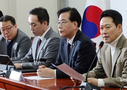 [포토] 장동혁 "국민 갈라치니 집값 더 올라…부동산서 정치 빼야"