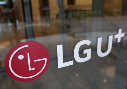 '보안 논란' LG유플, 유심교체율 4%…시민단체 "대응 불충분"