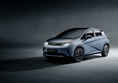 캐스퍼 사면 '22개월 웨이팅'…韓서 아우디·볼보 제친 BYD, 2000만원대 돌핀 공습