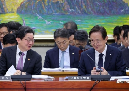 이찬진 금감원장 "특사경, 금융위 수사심의위 통제 받기로"