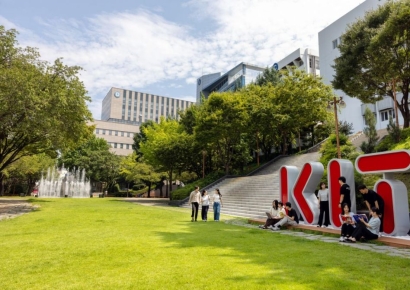 인생 2막, 다시 교정으로… 경남정보대, ‘50+생애재설계대학 사업’ 연속 선정