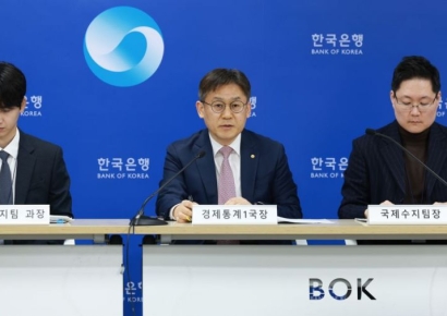 쭉쭉 늘더니 국민연금마저 뛰어넘었다…서학개미 해외주식투자 450억달러(종합)