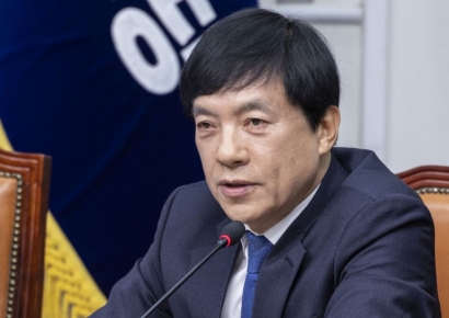 민주당 '쌍방울 변호인 특검추천' 내부비판 쏟아져…"대통령에 배신"