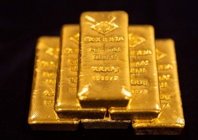 "전세계 金 3분의 1 쓸어담았다" 금·은 투자 광풍 이끄는 '중국판 복부인'