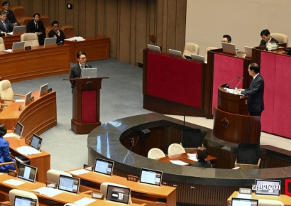 金 총리 "코스닥 개선해야…김태년 의원안 포함해 종합 판단"