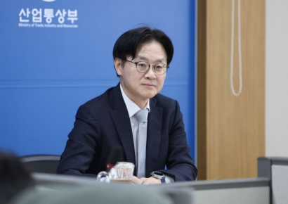 김정관 "대미특별법 통과시 관세 유예 가능성 높아…인상 막는 데 총력"