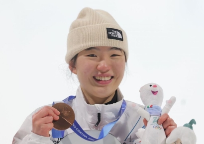'18세 여고생 스노보더의 반란'…유승은, 설상 여자 첫 동메달