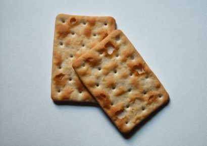 "나는 살찌는 체질일까"…10초 동안 입에 이것 물어보세요