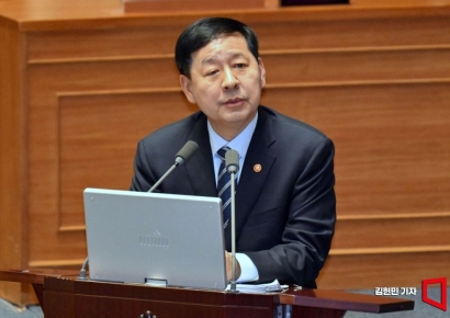 구윤철 부총리 "美관세 무효화로 불확실성 높아져....미측과 의견교환 없어" 