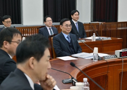 국정원 "김정은 딸 김주애, 후계 내정 단계 판단…李대통령 테러범, 고성국 영향 확인"(종합) 