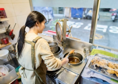 "It’s Hard Enough Just to Get By... I’d Rather Earn Money Than Visit My Hometown"