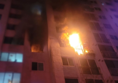 해운대 아파트 5층 화재… 70대 남매 2명 숨져