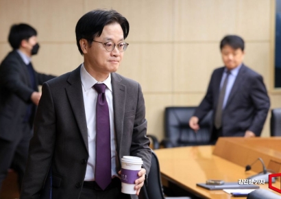 [포토] 한미 전략적 투자 MOU 이행위원회 참석한 김정관 장관