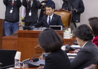 "경영권 방어 무력화" vs "시장가치 제고"…자사주 소각 상법 공청회 열려