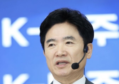 "선생님도, 돈도 없다"…김대중 교육감, 통합법 통과에 '쓴소리'