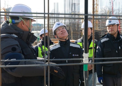 "안전 우선에 공기 연장, 고용은 8년만 최저"…건설업, 한국 경제 '아킬레스건'