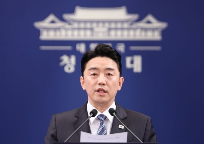 강훈식 "'부동산 불패' 현 정부서 끝낸다…이재명은 합니다"