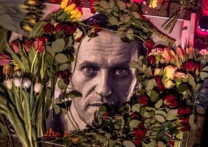 '자연사'라던 나발니의 죽음…2년 만에 드러난 '독살'의 실체