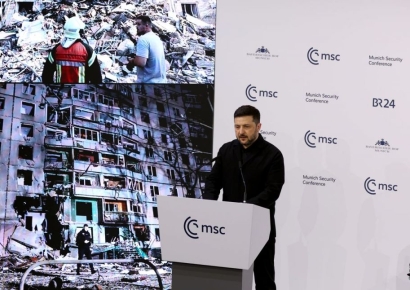 젤렌스키 "평화협정 맺으려면 美 안전보장 최소 20년 필요"