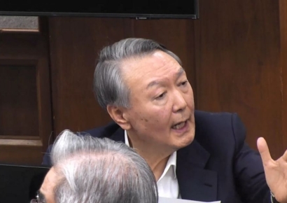 특검, '평양무인기' 윤석열 징역 30년·김용현 징역 25년 구형