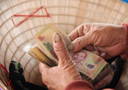 보이스피싱범 잡아 포상받았는데…정작 내 돈 못 찾는다?