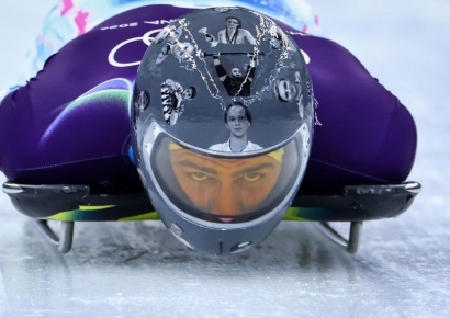 '추모 헬멧' 실격 우크라 선수…금메달급 후원금 받는다