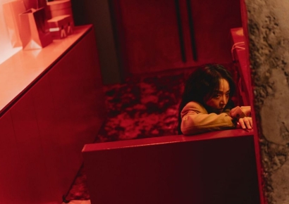 훔친 디올백 안고 "가난한 진짜는 싫어"…'인간 짝퉁'의 기괴한 사기극[슬레이트]