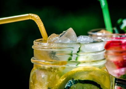 유명 카페 레모네이드 마셨을 뿐인데 '사망'…21세 여대생에게 무슨 일이