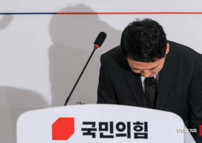 국힘 원외, 절윤 거부 장동혁에 "사퇴하라"