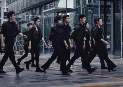 "3일 만에 1000억 벌었다" 정부 나서 지원하더니…'발칵' 난리난 中영화