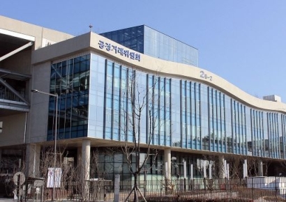월급 825만원→3059만원 3.7배 '수직 상승'…10년 간 공정위 떠난 86명 로펌행