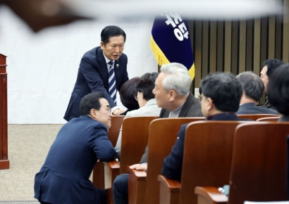 민주당 "사법개혁 3법, 법사위 원안대로 처리…법 왜곡죄 수정 안 해"