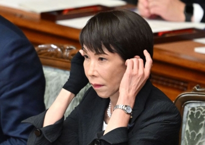 日선거판 바꾼 '유튜브', 2년만에 10배 뛴 총 28억뷰…다카이치 4억5000만뷰